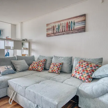 - Haus E, App 0e0407