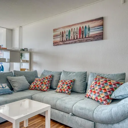 - Haus E, App 0e0407